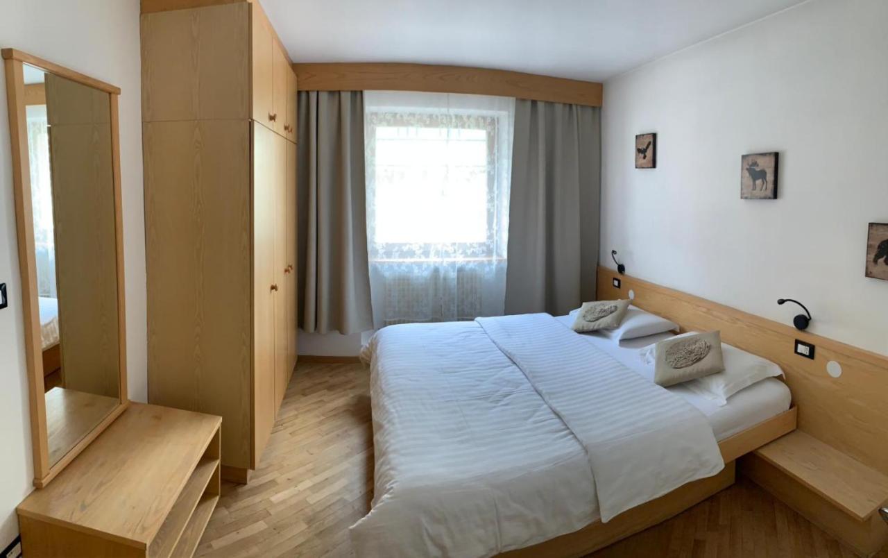 Garnì Tobià Acomodação com café da manhã Campitello di Fassa Exterior foto